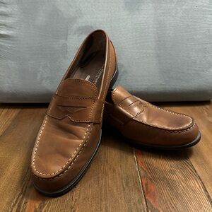 Rockport Classic Penny Loafer size 8.5